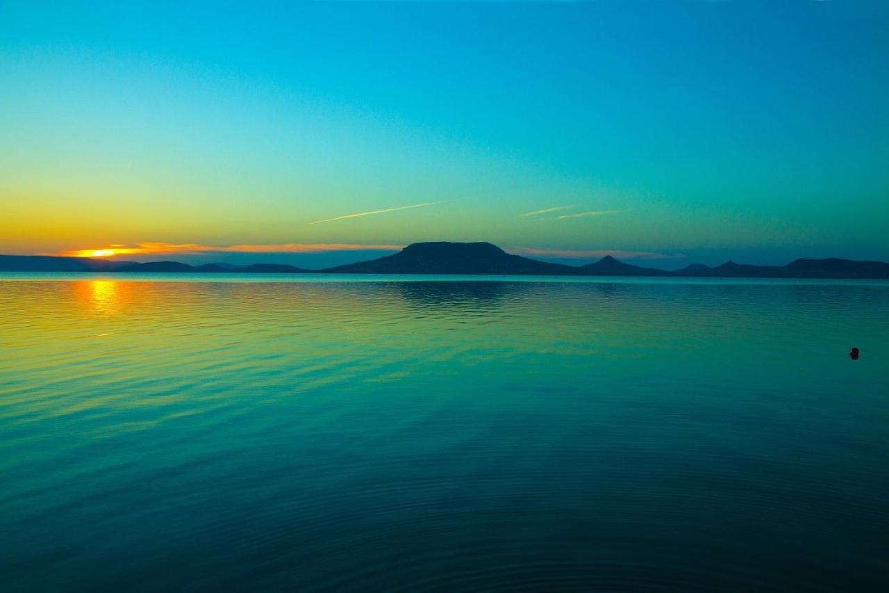Pearl Home Balatonboglár Esterno foto