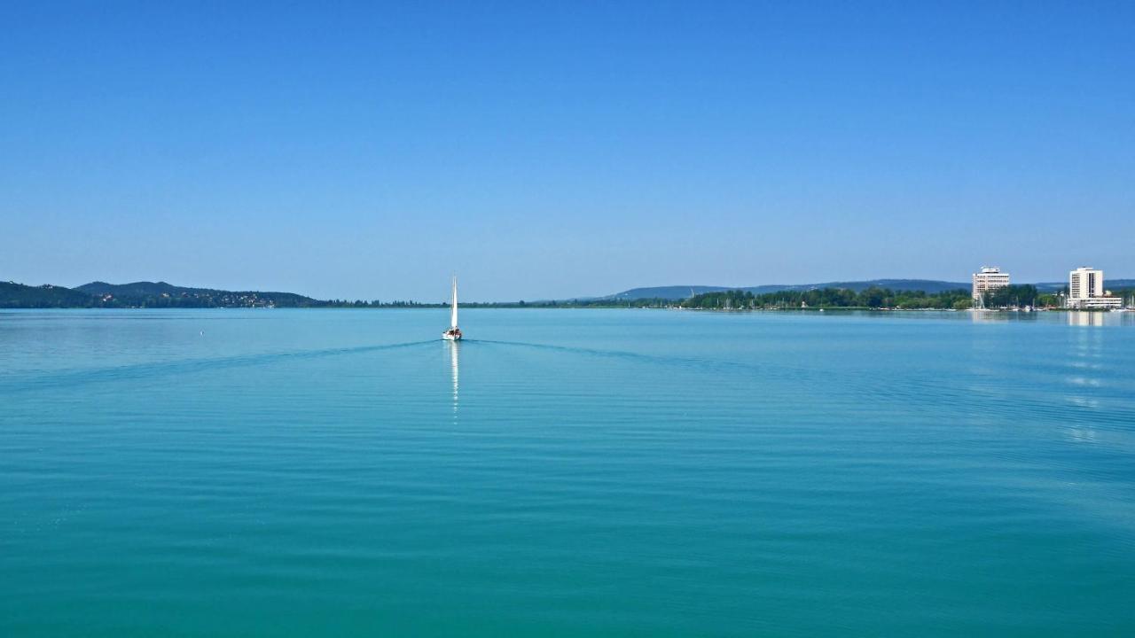 Pearl Home Balatonboglár Esterno foto